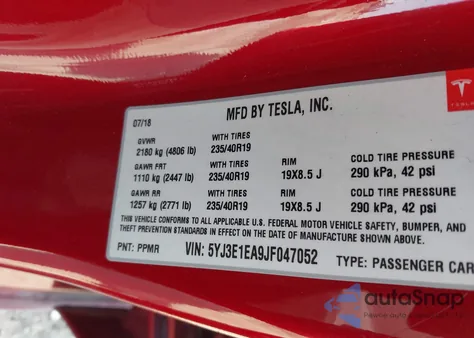 2018 Tesla Model 3 Long Range/Mid Range из США, поврежденный, VIN 5YJ3E1EA9JF047052